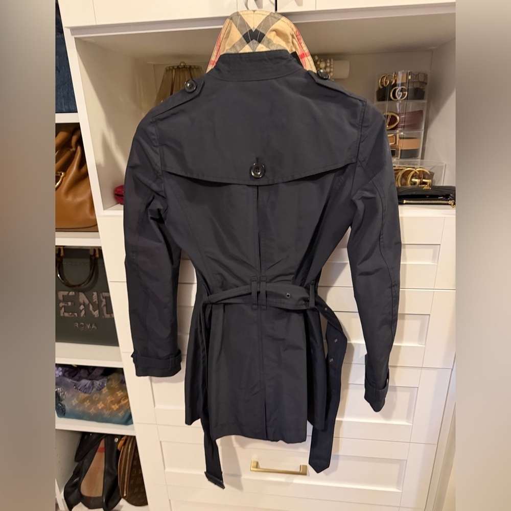 Burberry Brit Women’s Dark Navy Short Trench Coat - Picture 8 of 8
